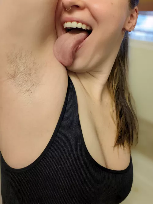 had my first personal training session ever today 🥰glowin about it ~