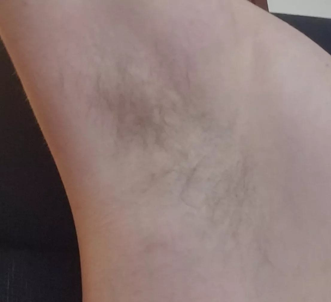 Had some requests to grow my hair. Never really knew it but I guess I don't have much :)