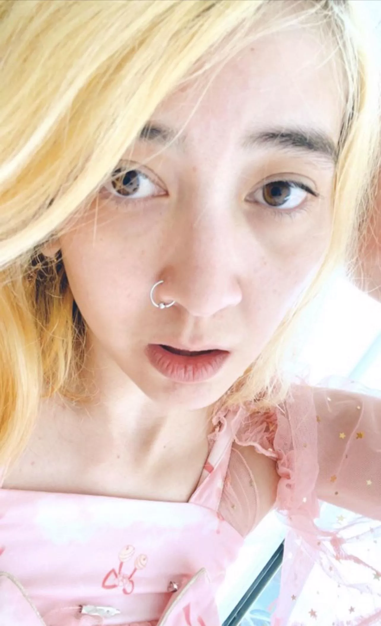 Half Chinese x Half European (Ashkenazi)