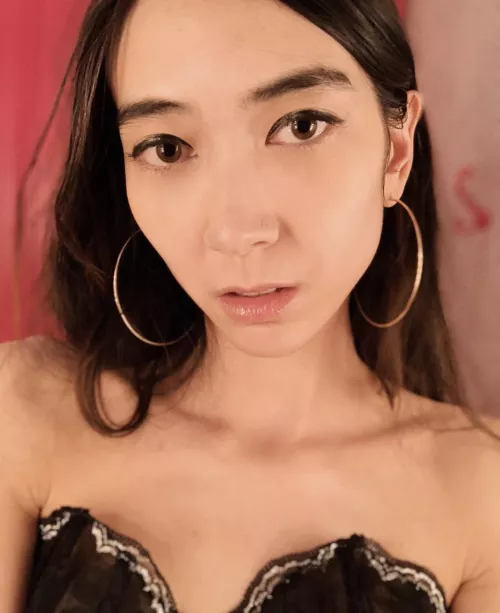 Half Chinese x Half European (Ashkenazi)