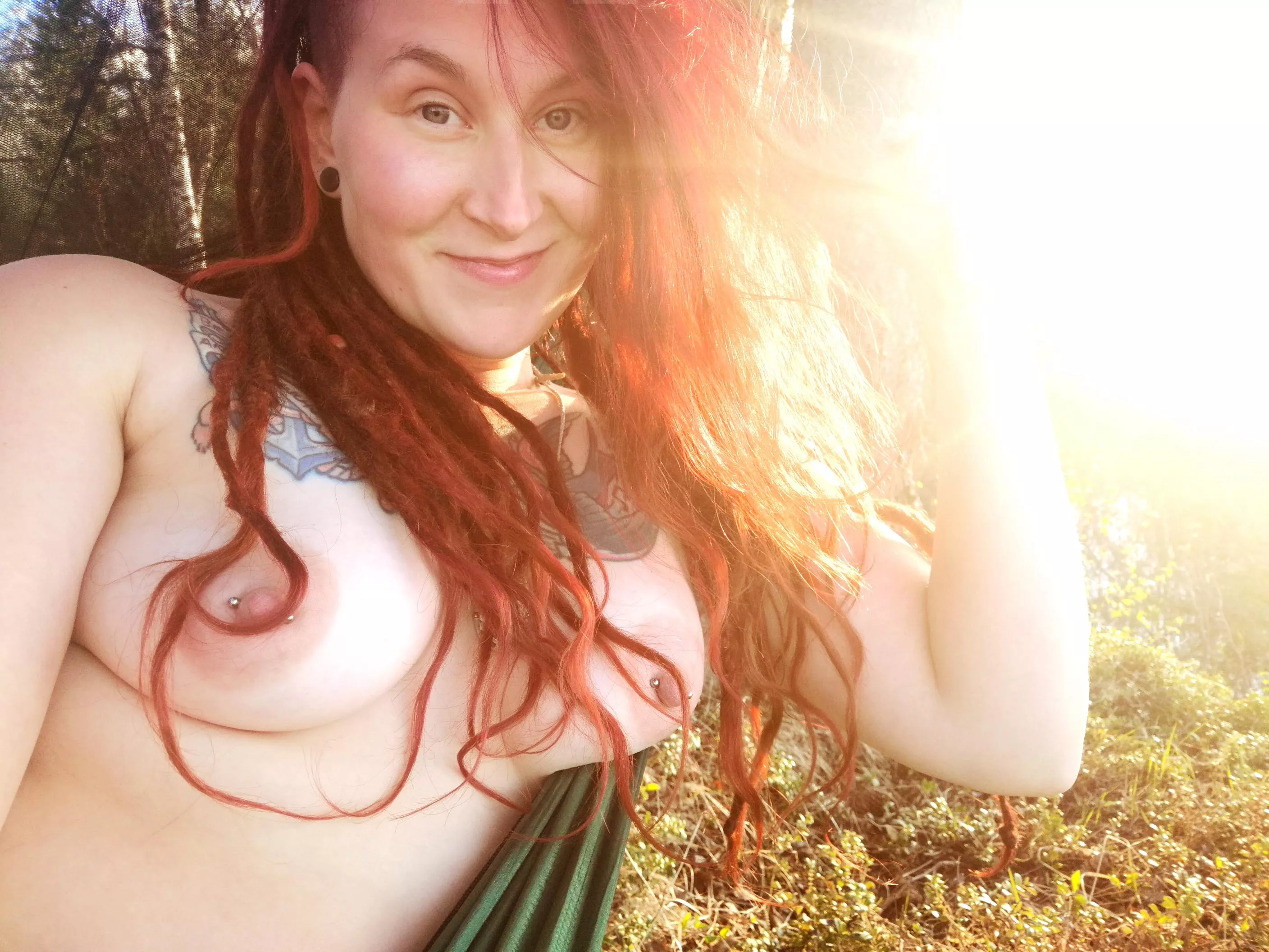 Hammock night in the land of the midnight sun 🌞🌞🌞