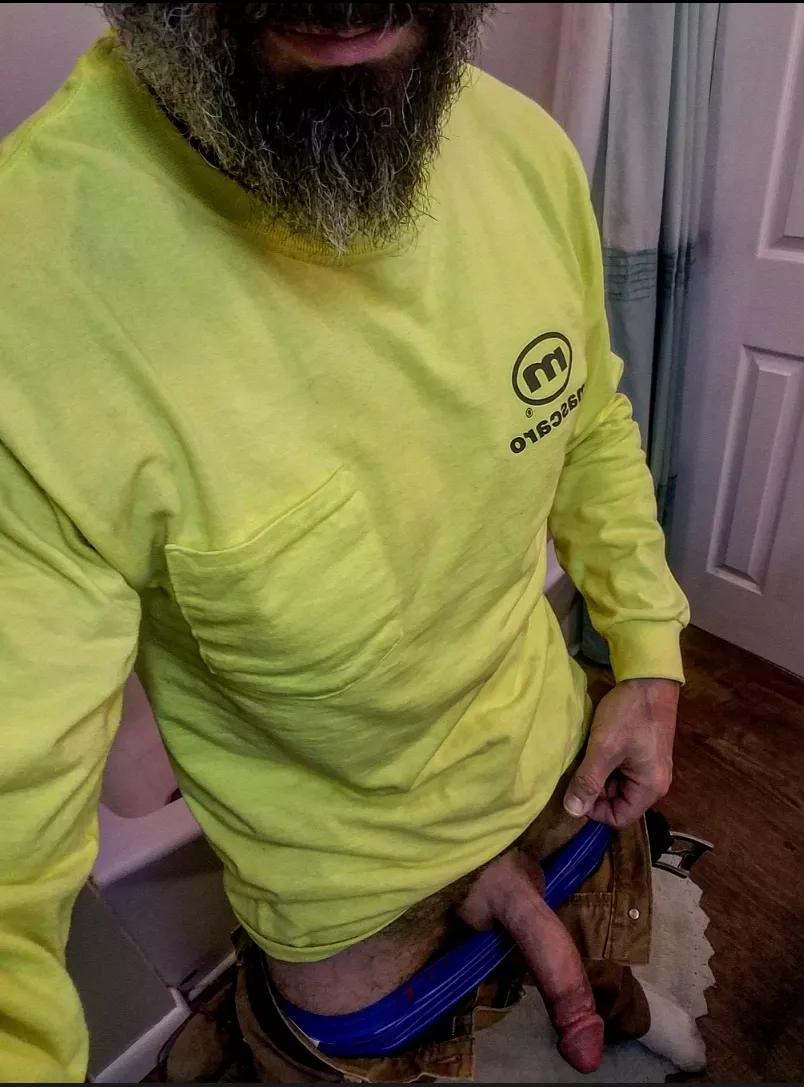 Handyman services...I hammer, drill and deliver big loads 43[m]