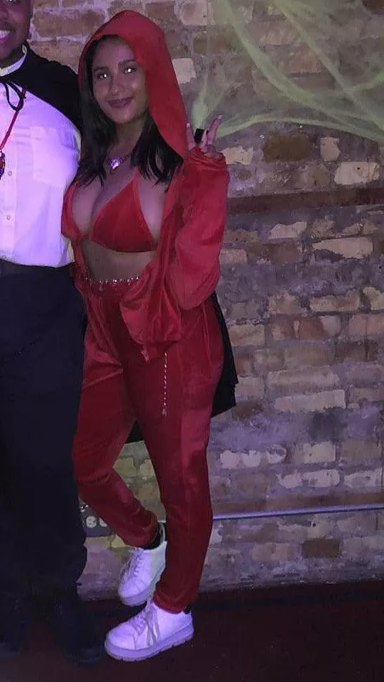 Hannah’s massive tits