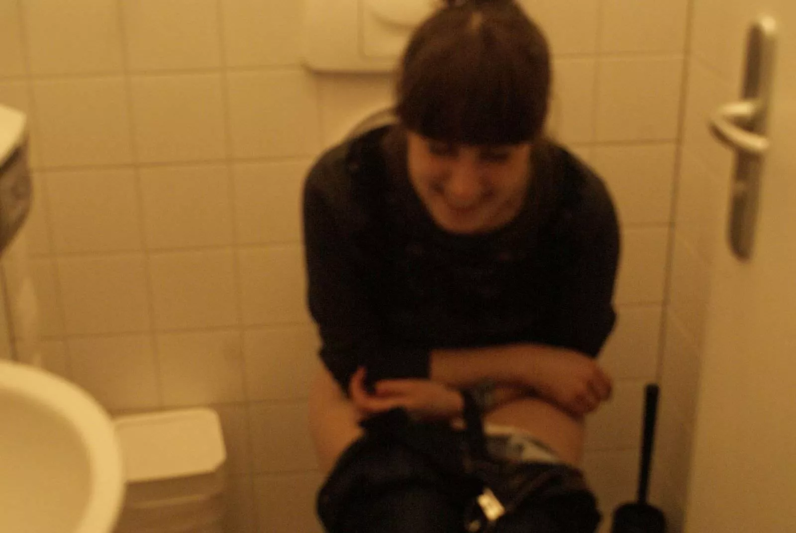 Happy, but embarrassed (1 MiC) Happy, but embarrassed (1 MiC)