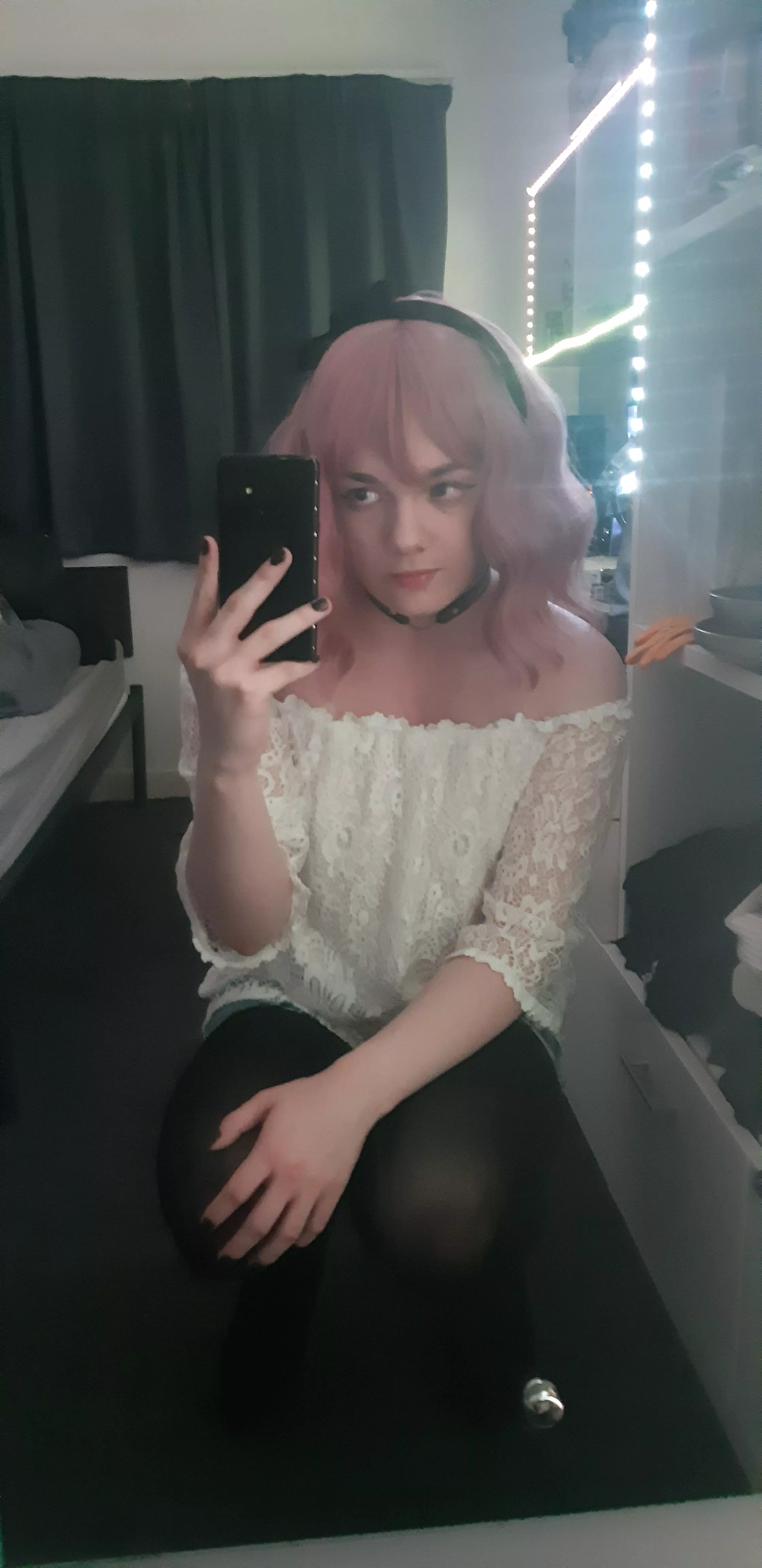 Happy femboy Friday!