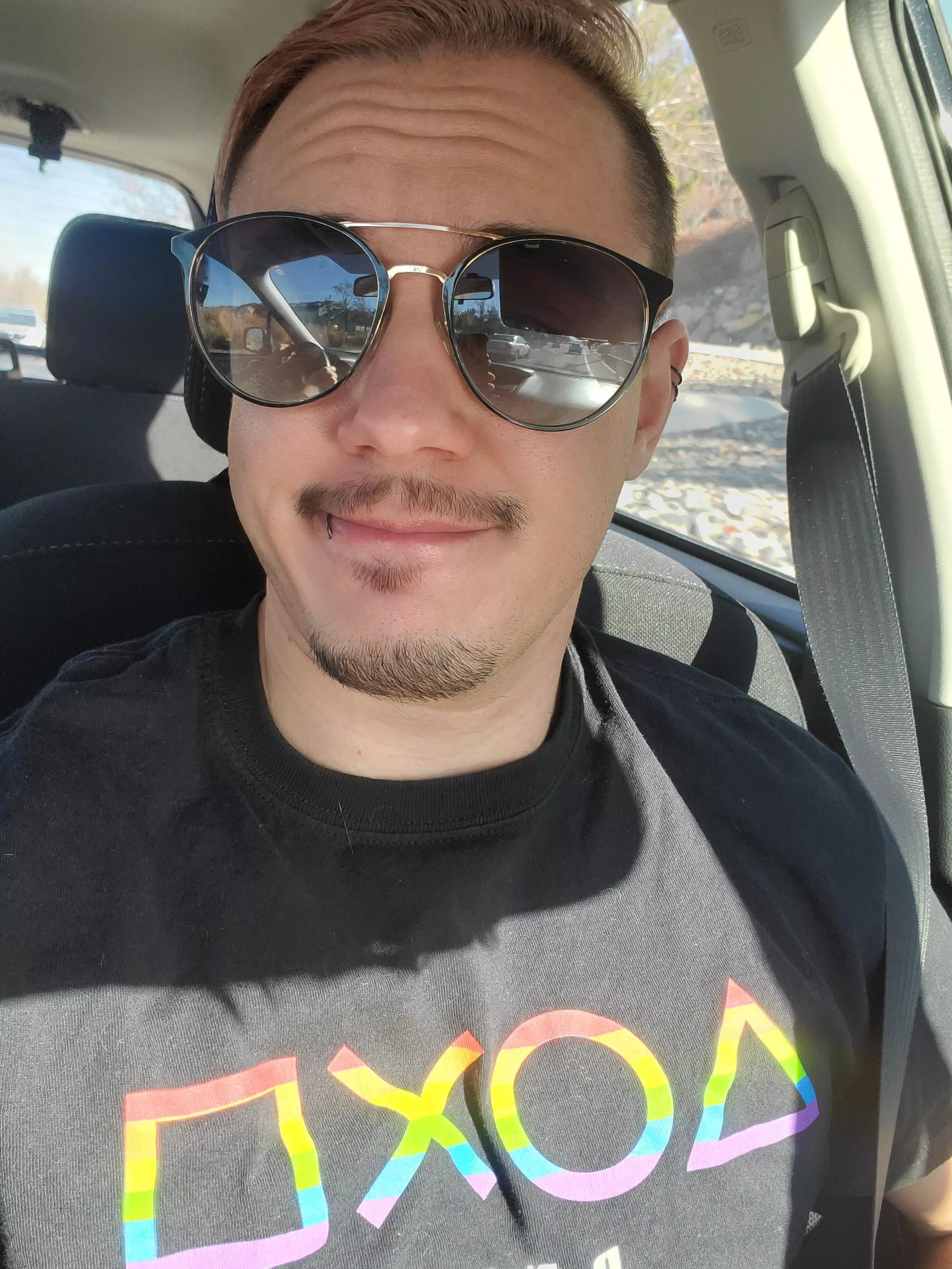 Happy Friday! Hoping I can find some time to game this afternoon