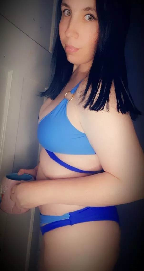 Happy Friday lovelies!! Let's dive into the weekend head first ๐๐ Happy Friday lovelies!! Let's dive into the weekend head first ๐๐