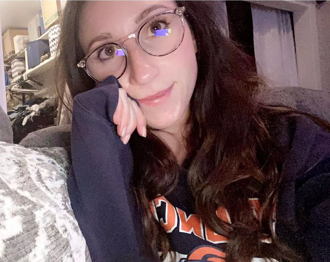 Happy Friday! (Over 18)