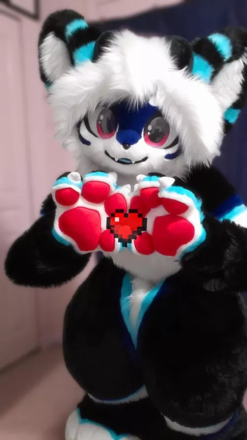 Happy Fursuit Friday! 💖