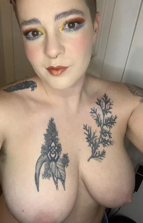 Happy ghostie Friday 😘