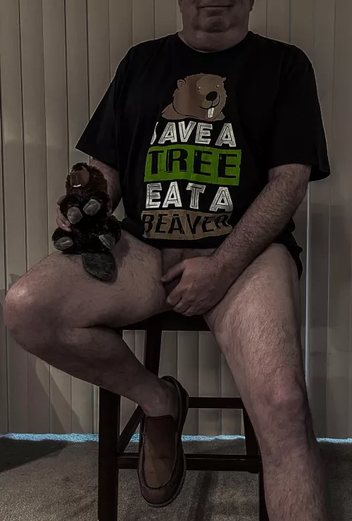 Happy Halloween - My Costume Is Upper Half Nemophilist & Lower Half Nudist: Beaver Included In Case Of A Lack Of Willing Tree-Saving Volunteers 😂🤗🌳🦫