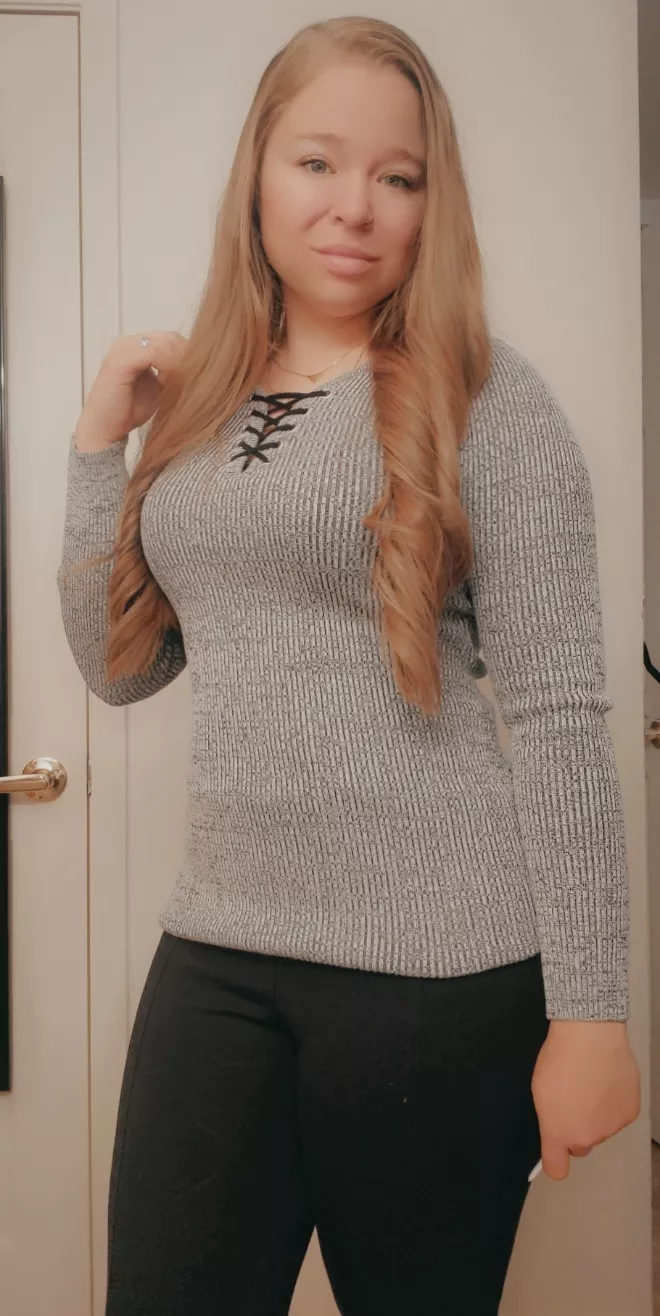 Happy Hump Day loves make it a good one! [F] [26] [F26]