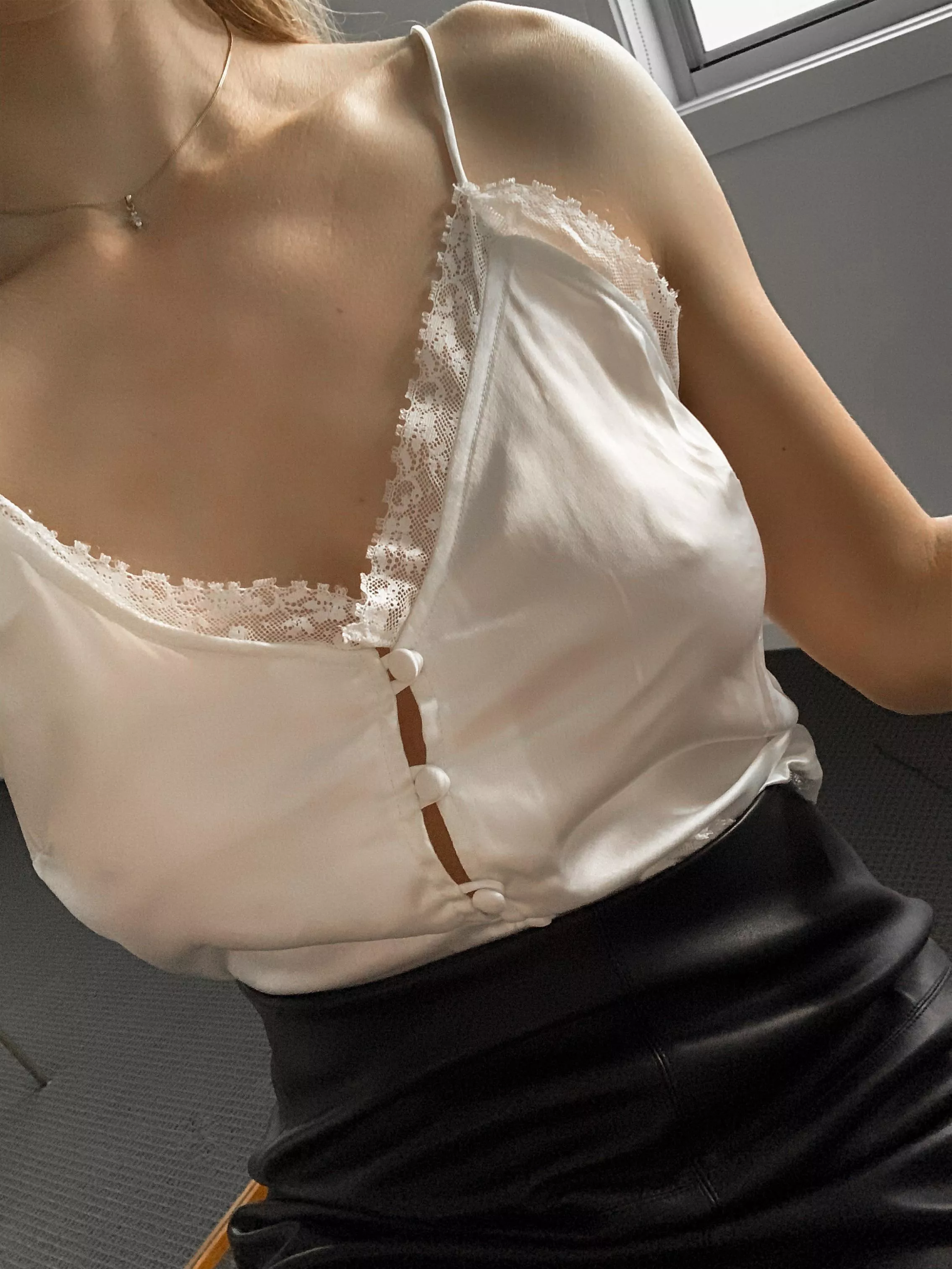 Happy humpday 🖤🤍