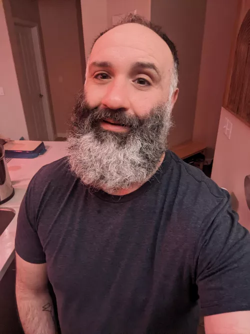 Happy Monday, fellas!