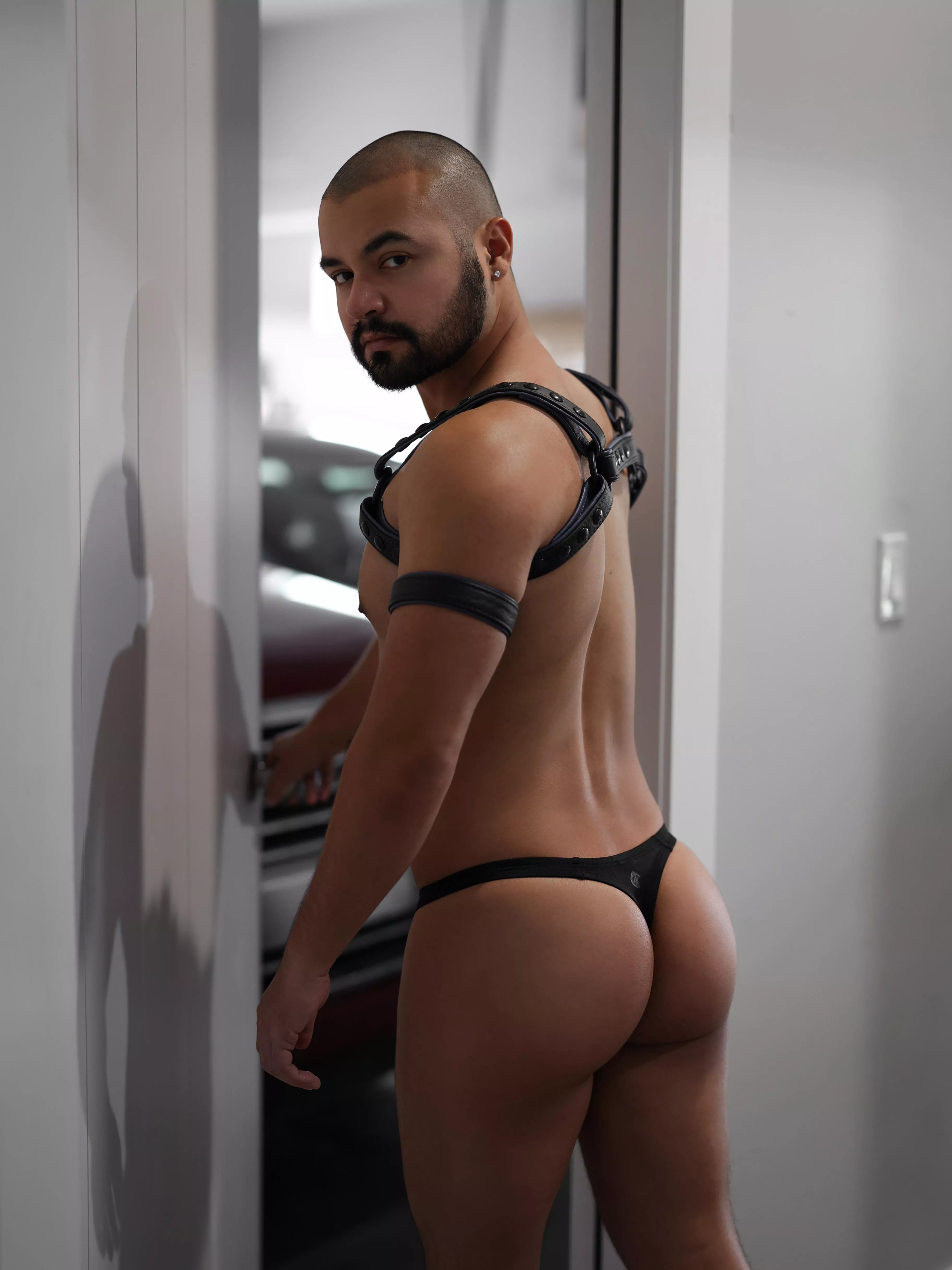 Happy New Year guys! Follow me on Instagram for more thong pics. @jcortegafit