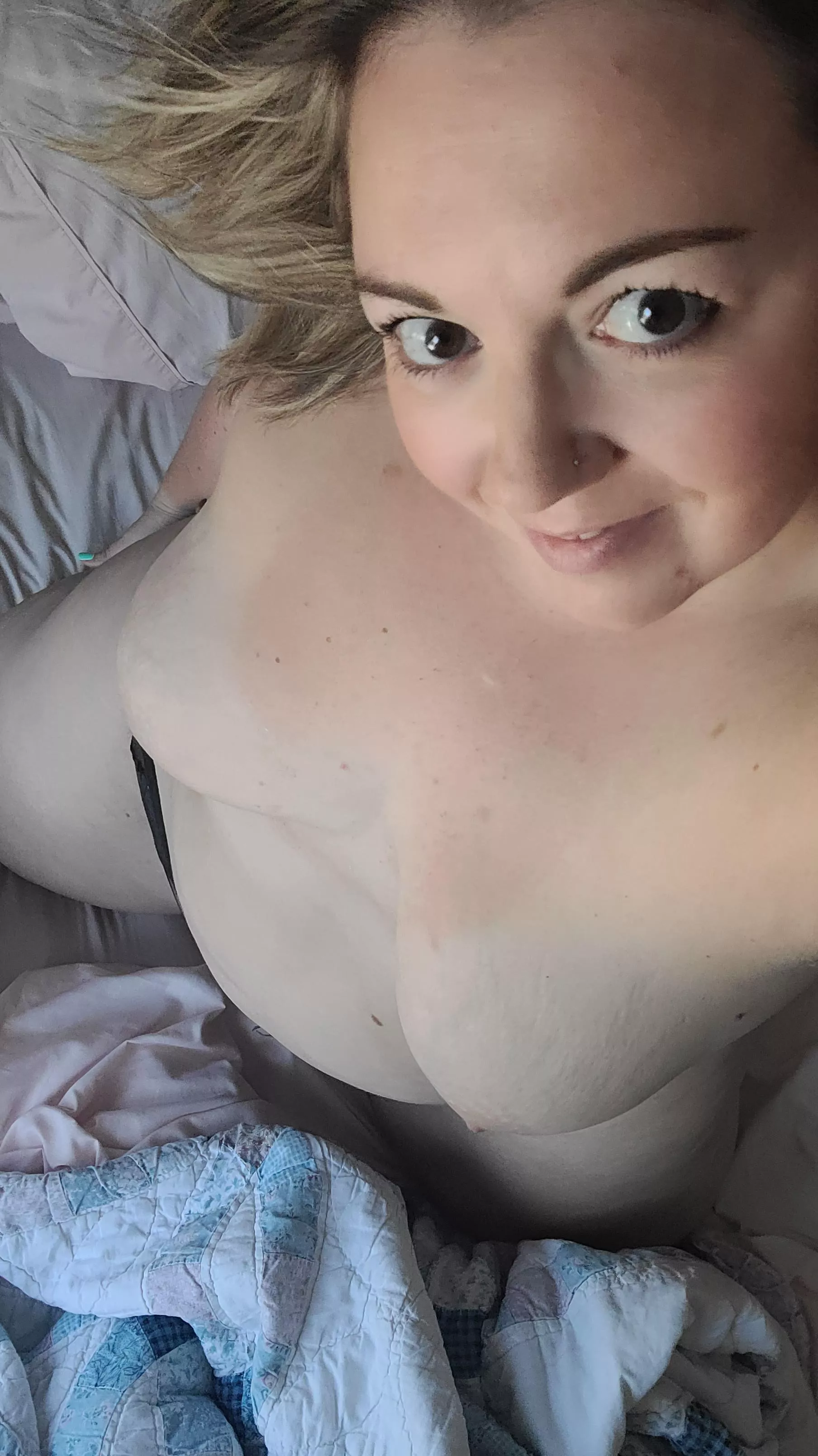 Happy New Years!! 😏😏 Wanna play??