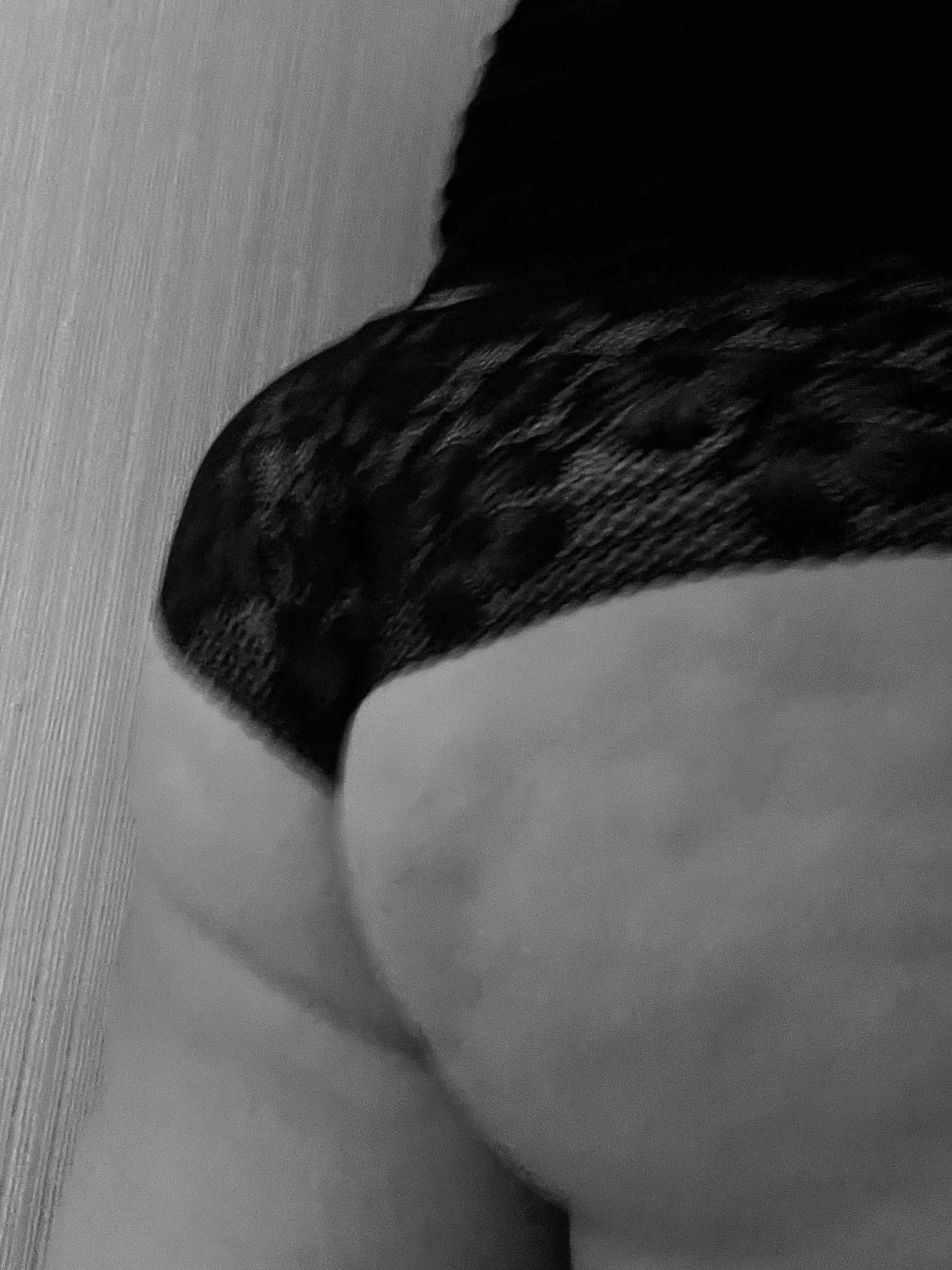 Happy NYE 🎉 any plans tonight?