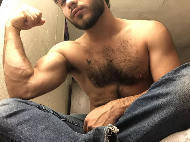 Happy Saturday!💪😘