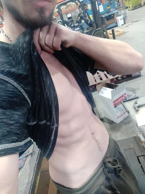 Happy singles awareness day! 😂😂 Fro(M) a guy stuck at work all day