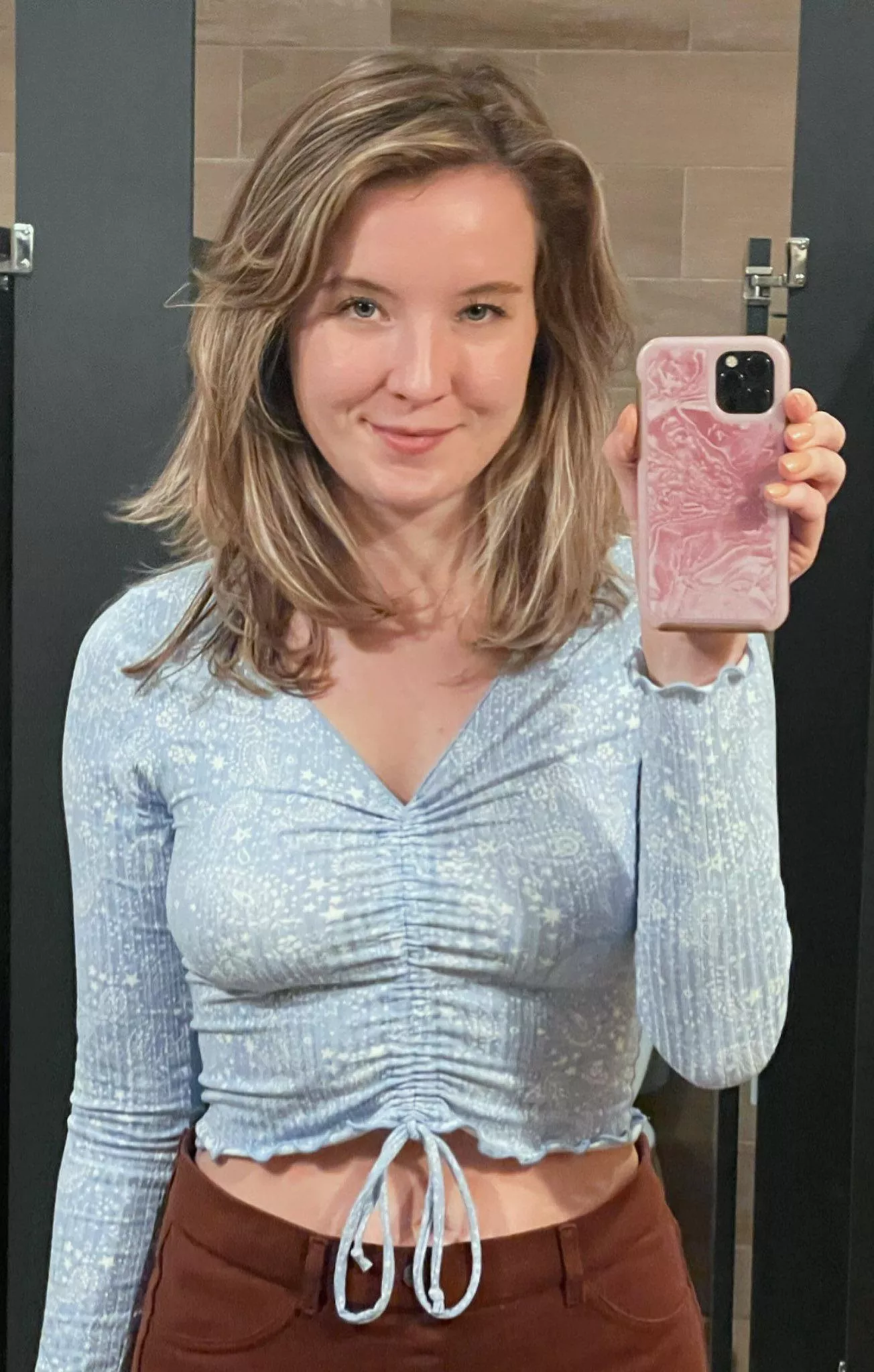 Happy Sunday from this MILFie!