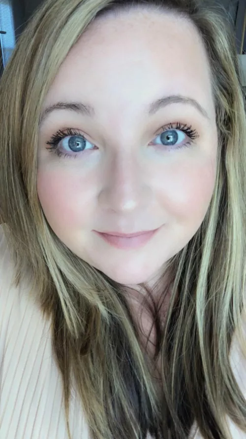 Happy Thursday friends! 😊