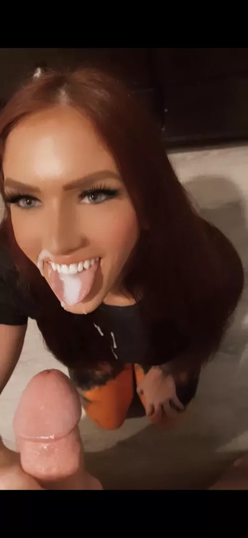 Happy to receive his cum! (F28)