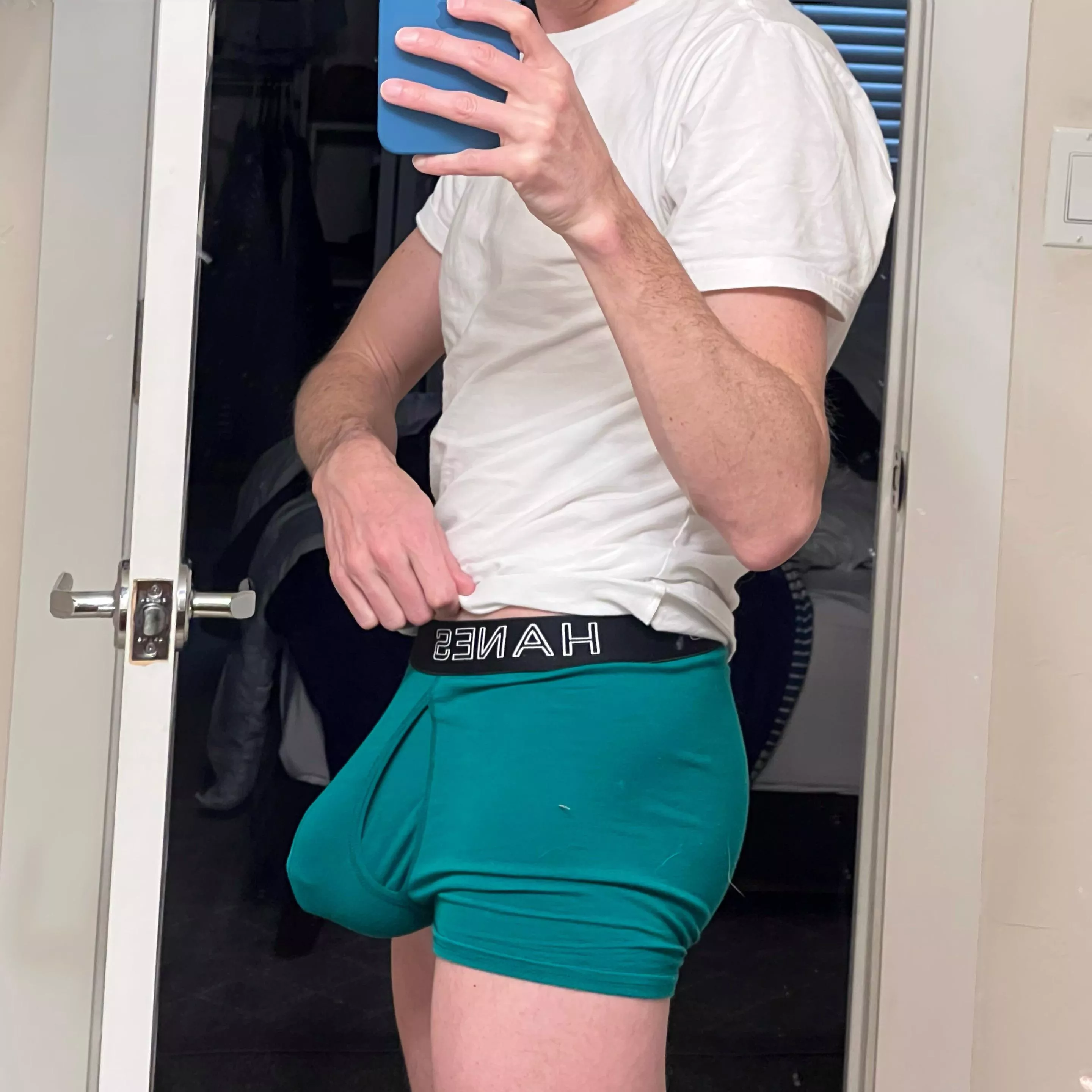 Happy to report that the new Hanes Total Support Trunks are very pumper friendly. 😂