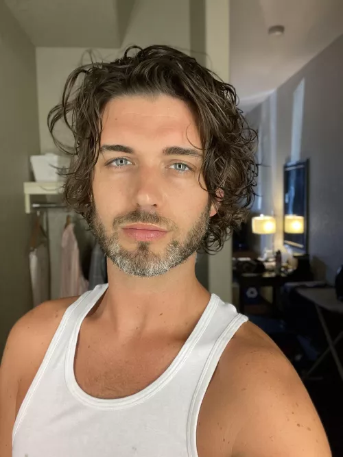 happy tuesday bros π