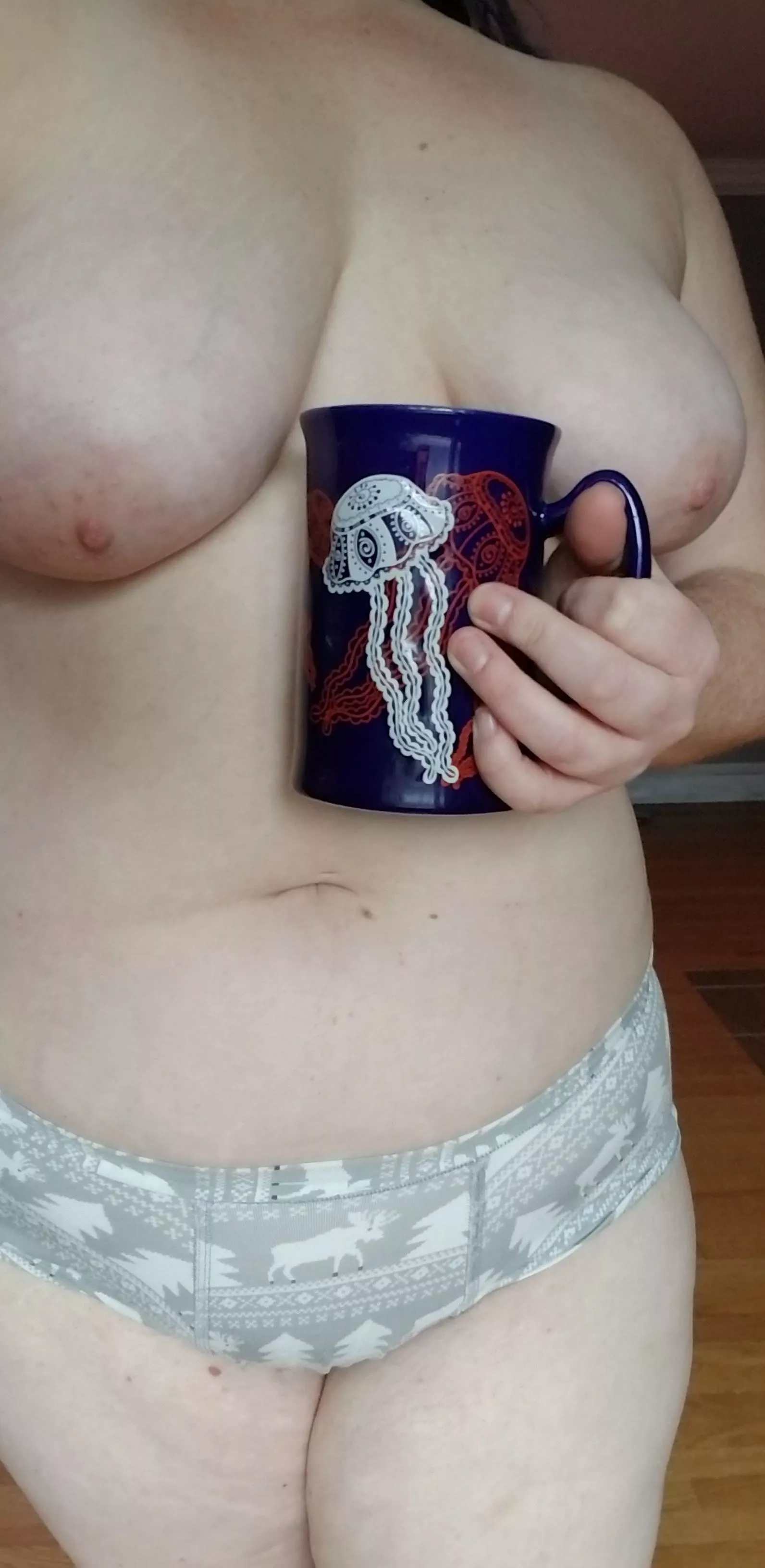 Happy Tuesday! Sadly, work calls and requires more clothing Happy Tuesday! Sadly, work calls and requires more clothing