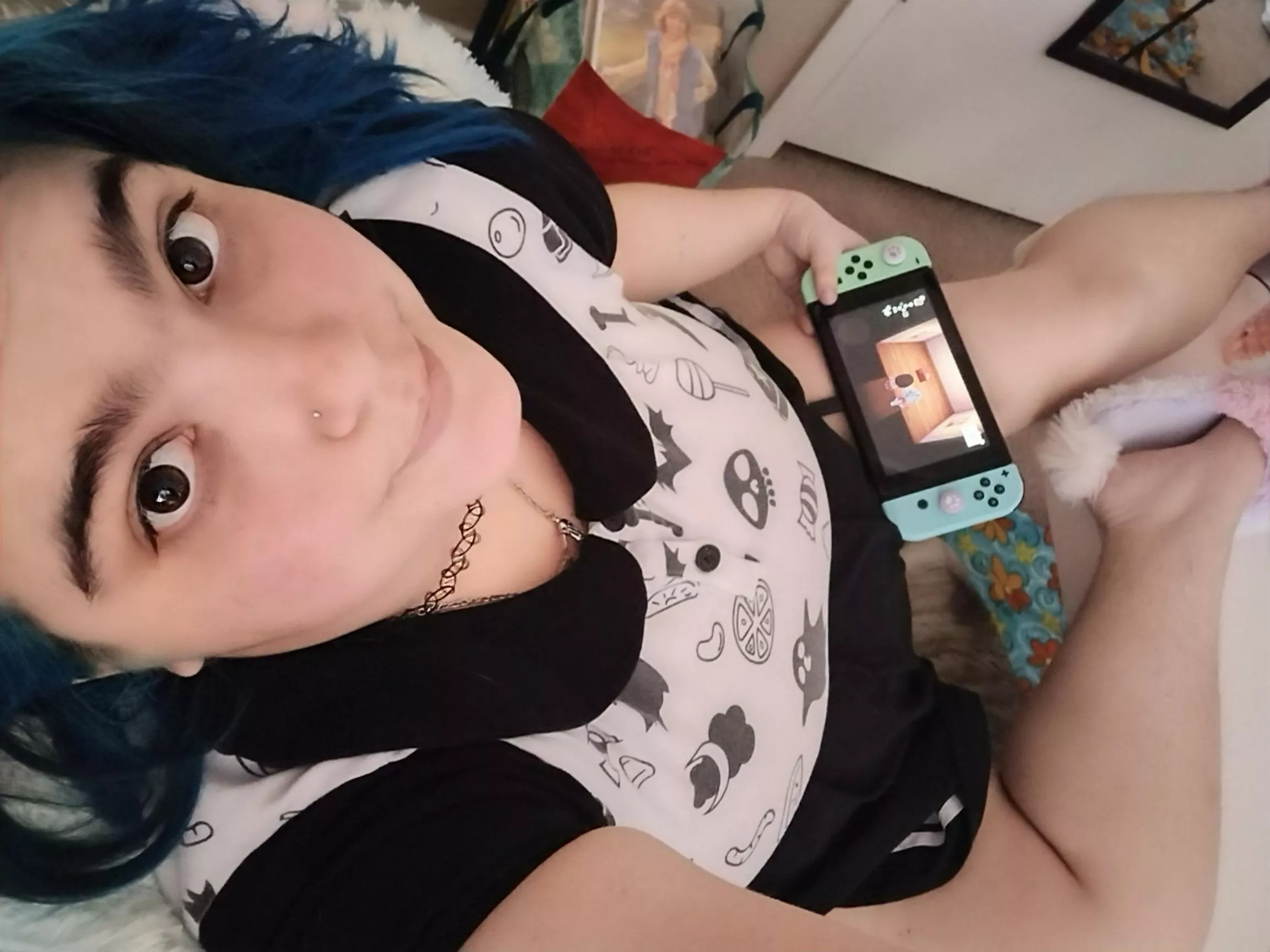 Hasing a little day! Spending it playing animal crossing! I am really enjoying designing all the vacation homes!!!