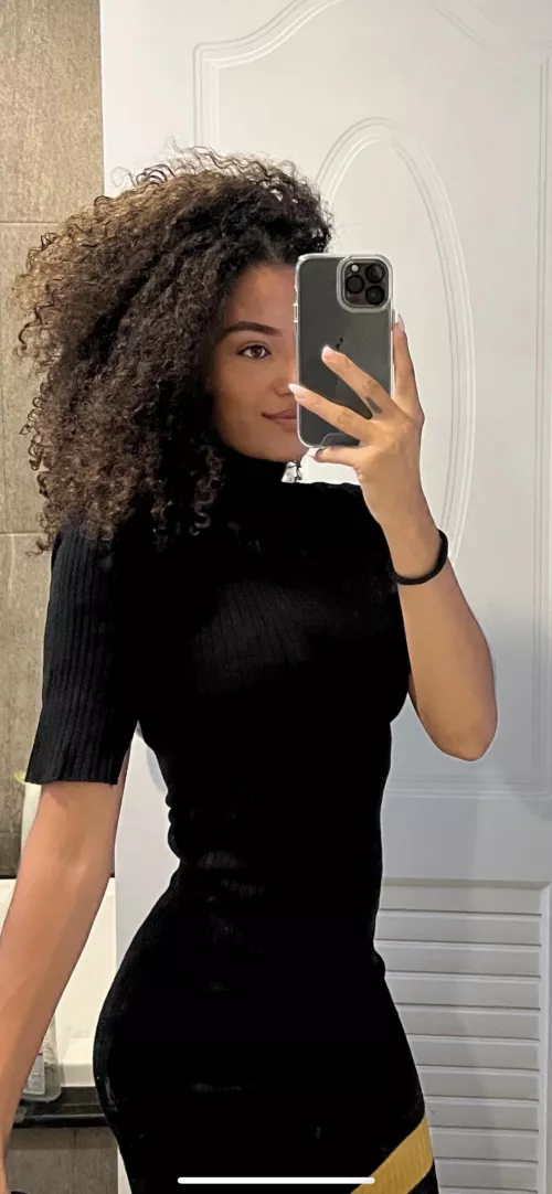 Have a great Monday ! First post here