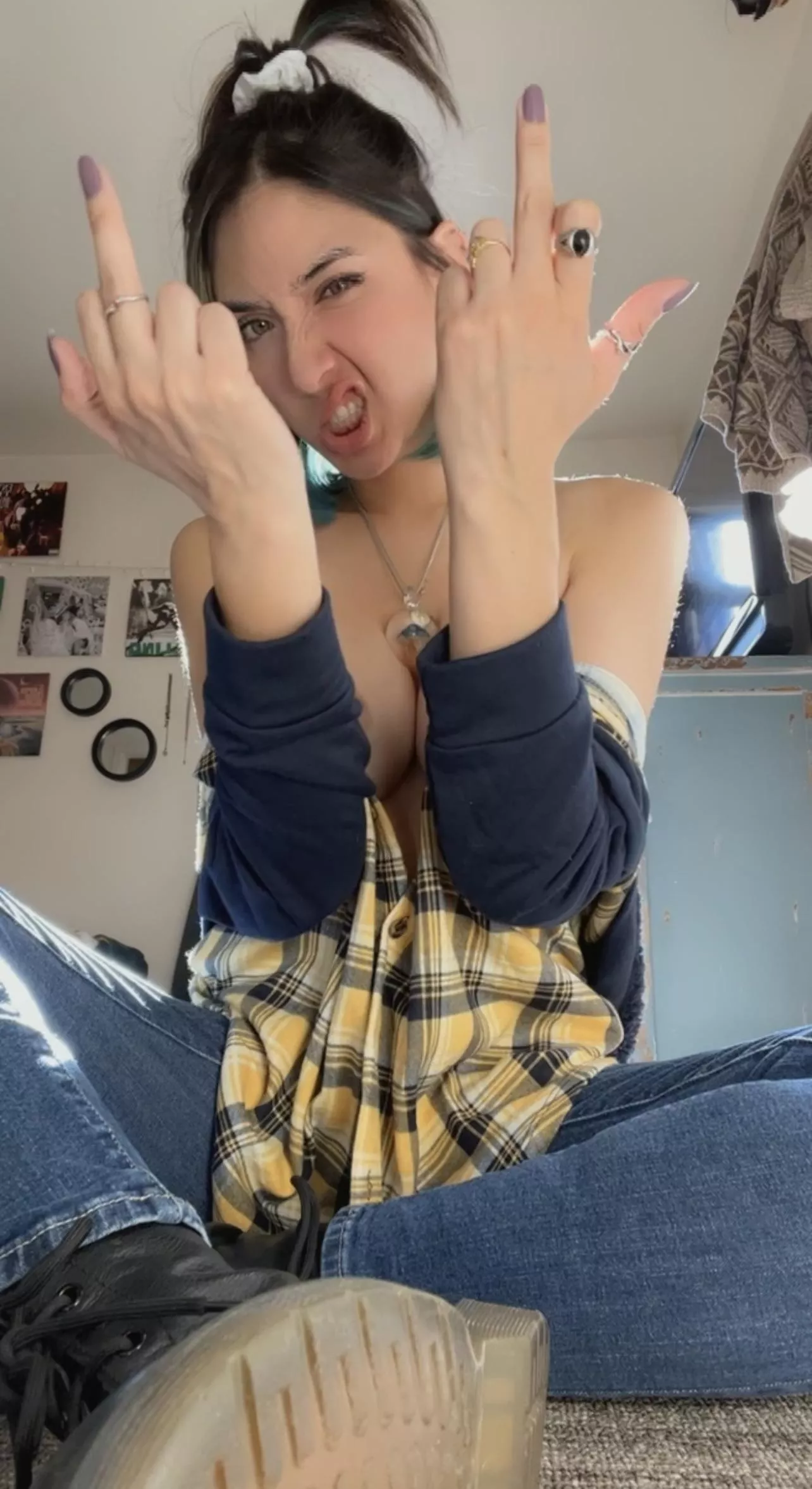 Have a kick ass Sunday lovers🖤What are your plans?