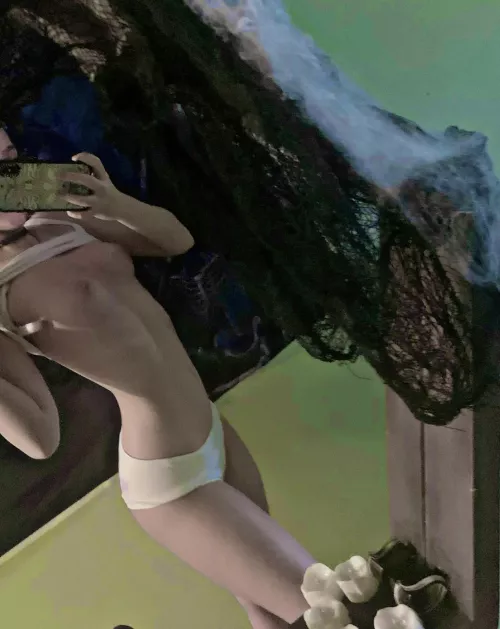 have a nice monday 🤍