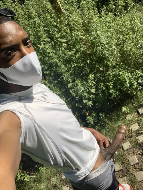 Have u yelling daddy behind the bushes 😬