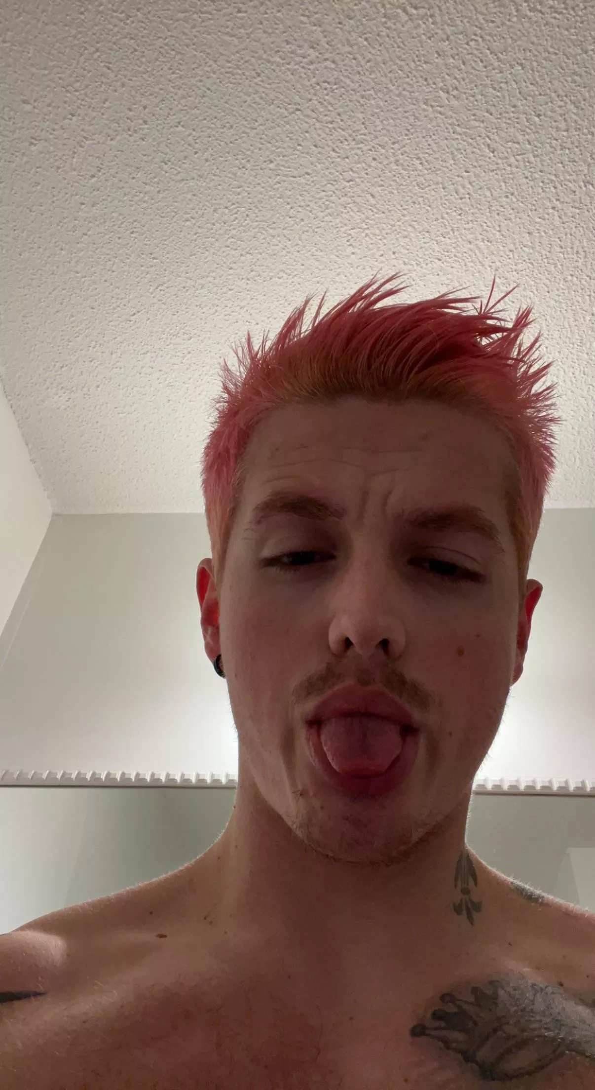 Haven’t posted in months. No idea what color my hair is but I like it. Haven’t posted in months. No idea what color my hair is but I like it.