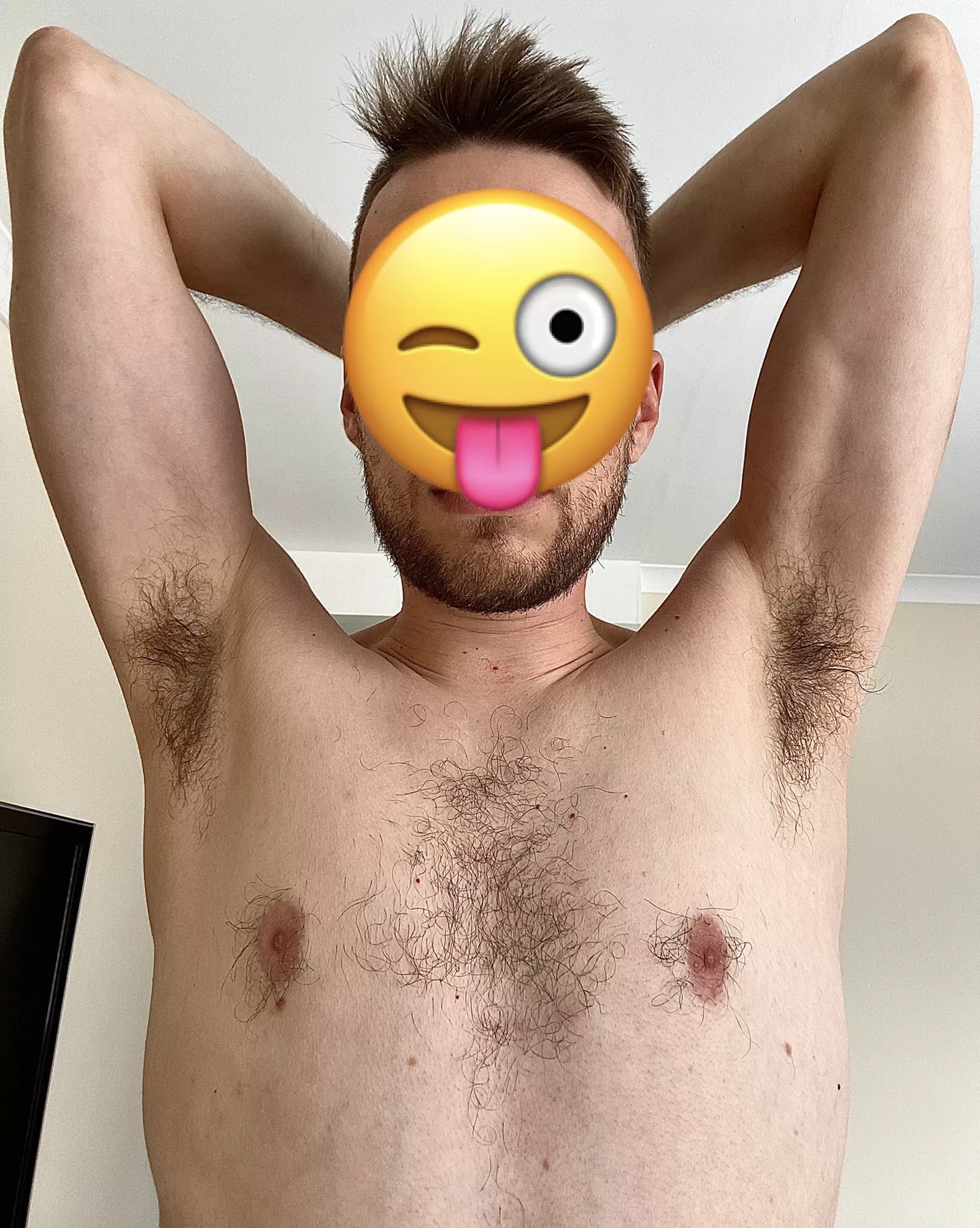 Haven’t worn deodorant in 3 years 🤣 Haven’t worn deodorant in 3 years 🤣