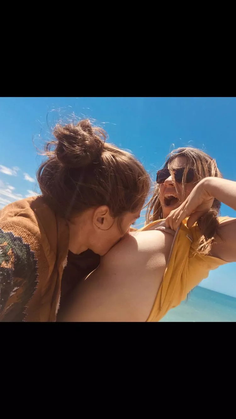 Having a bite at the Great Australian Bight. Think this was too cheeky for dykesgonemild and got removed.