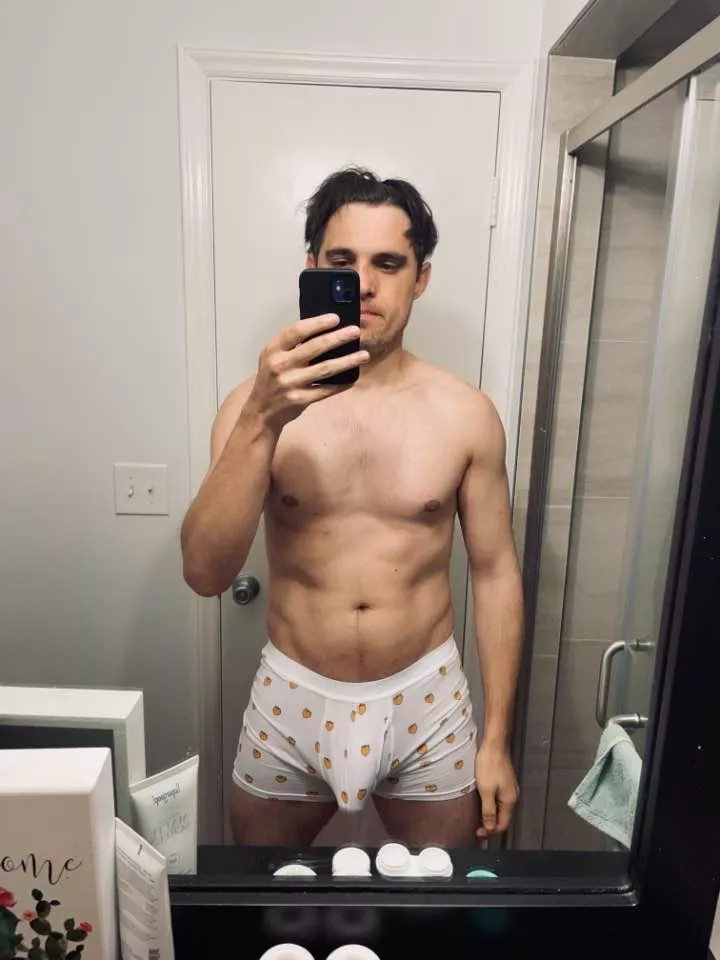 He definitely squats