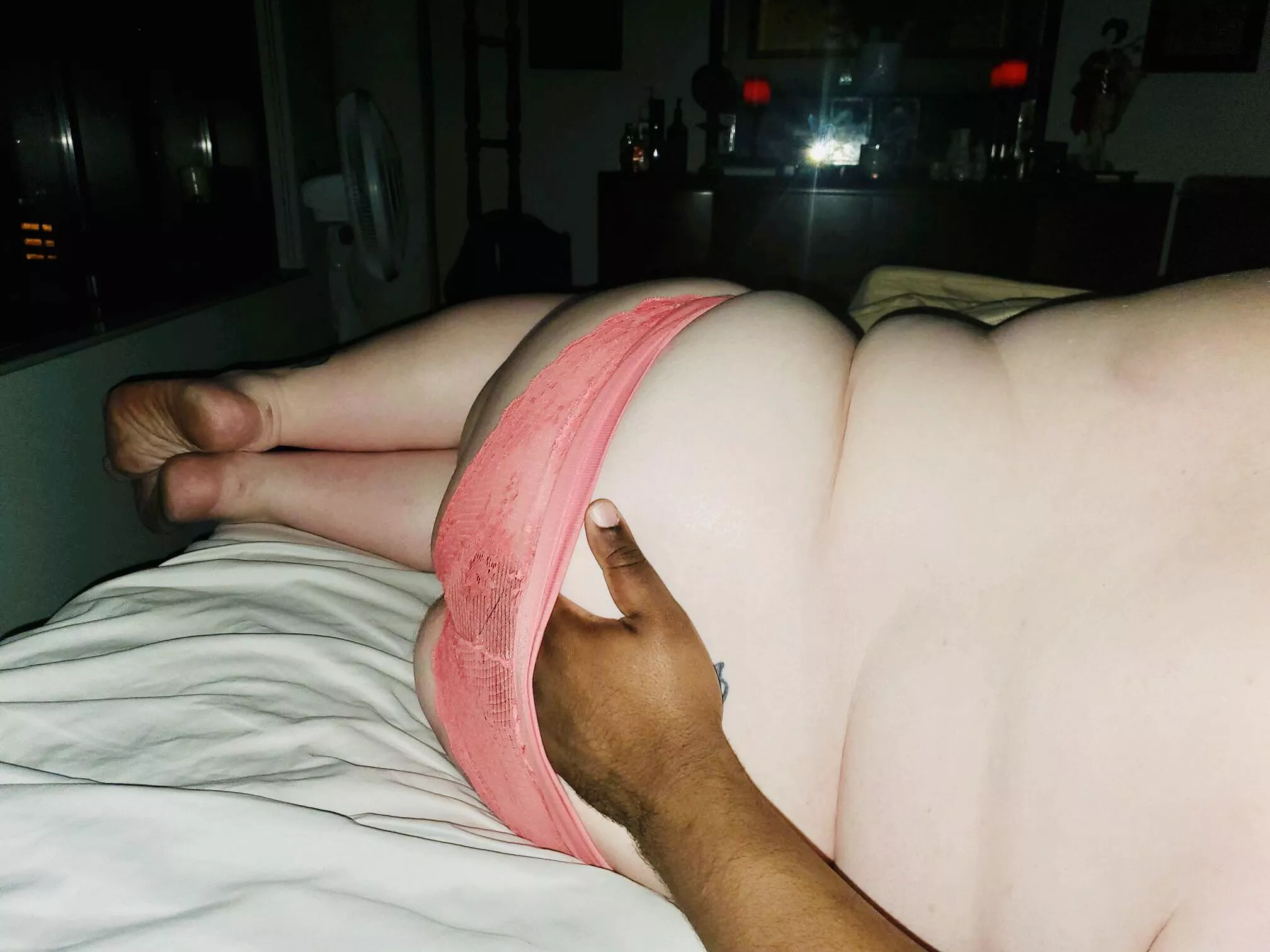 He likes the Booty… 😋