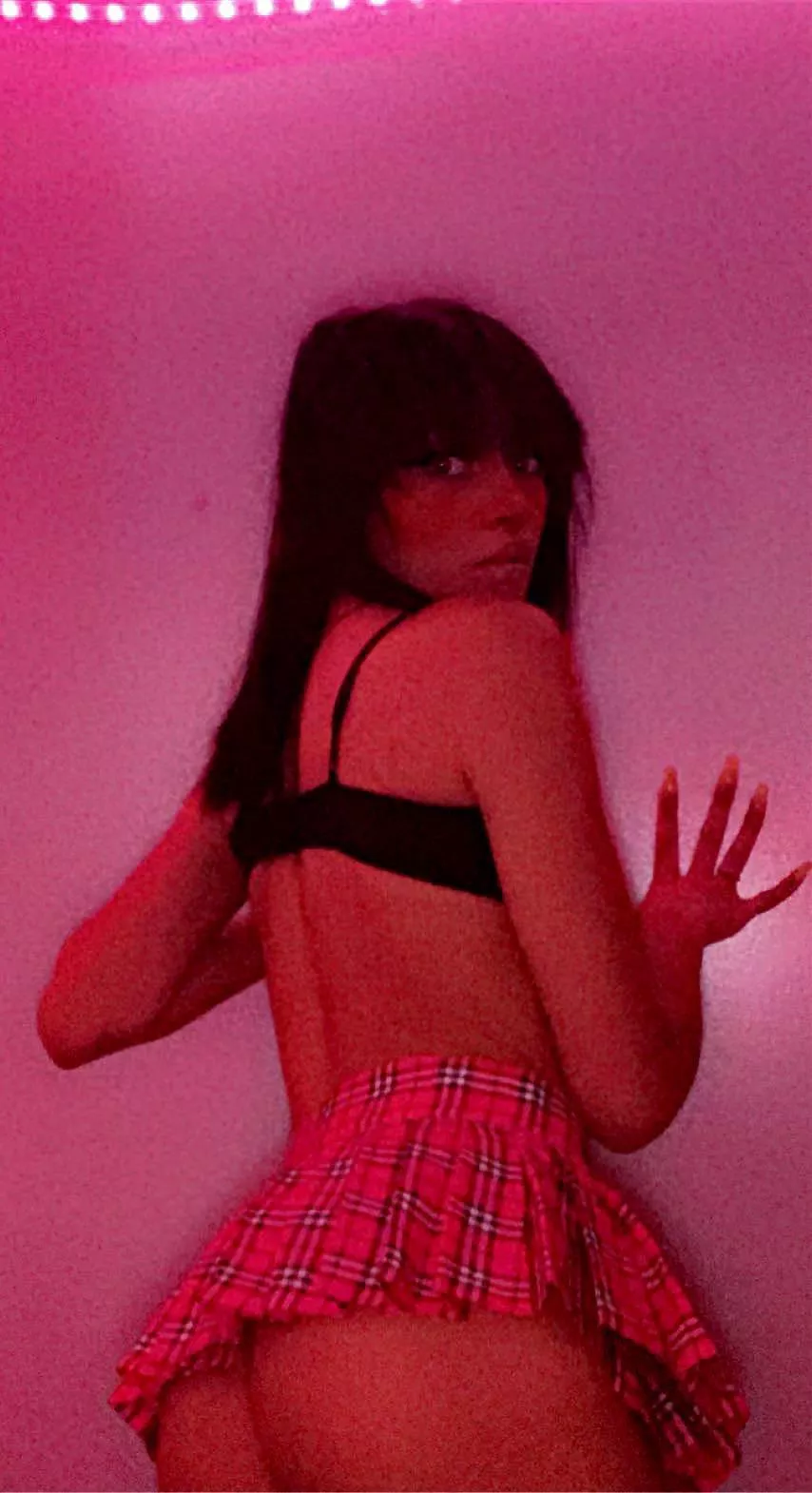 heard girls with bangs are appreciated here 🥺