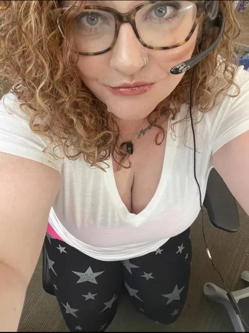 Heard you might be in need of a goddess on her knees Sir?