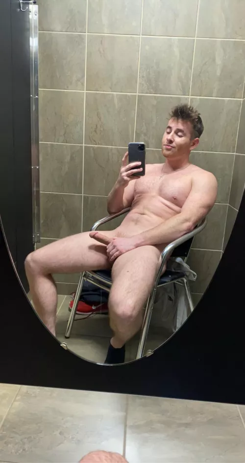 Heard your looking for boys who like to get wild 😏