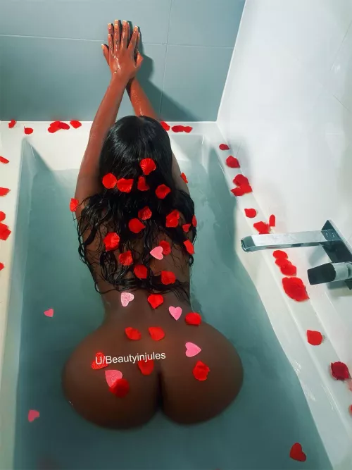 Heart shaped ass for the season of love