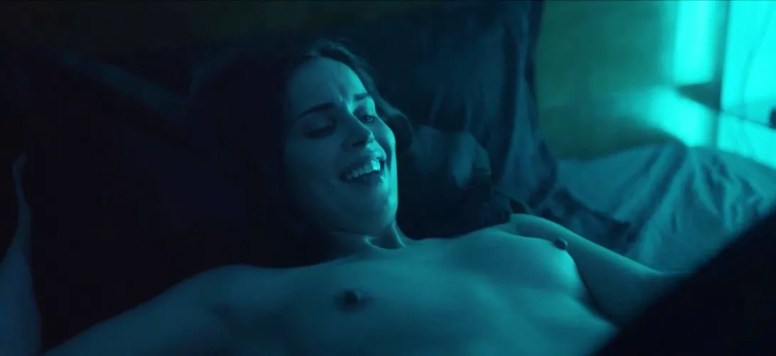 Heida Reed (Stella Blomkvist)