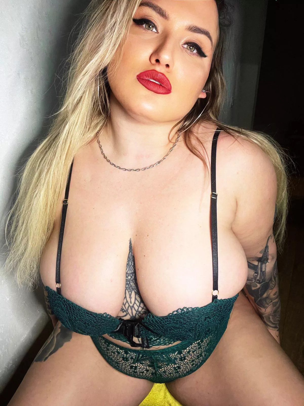 Hello, bby💋💕 All messages on my Onlyfans are free! 🤪Subscribe and get a free video🎁🔞Just tell me you're from Reddit ‼️I'm waiting for you❤️ Hello, bby💋💕 All messages on my Onlyfans are free! 🤪Subscribe and get a free video🎁🔞Just tell me you're from Reddit ‼️I'm waiting for you❤️