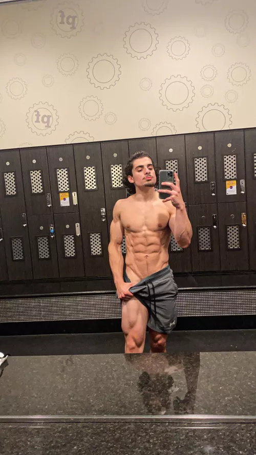 Hello cuties! I’ve been directed to post one here🤗 [19]