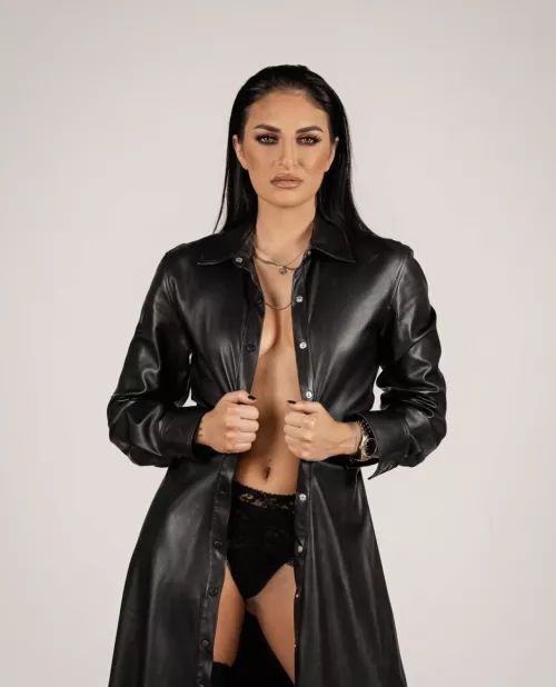 Hello Daddy Deville 🤤