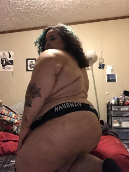 Hello everyone 😘 glad you guys liked my first post!! Thought I’d share some more. I’m in the mood to have some fun 😈 dm me 💰