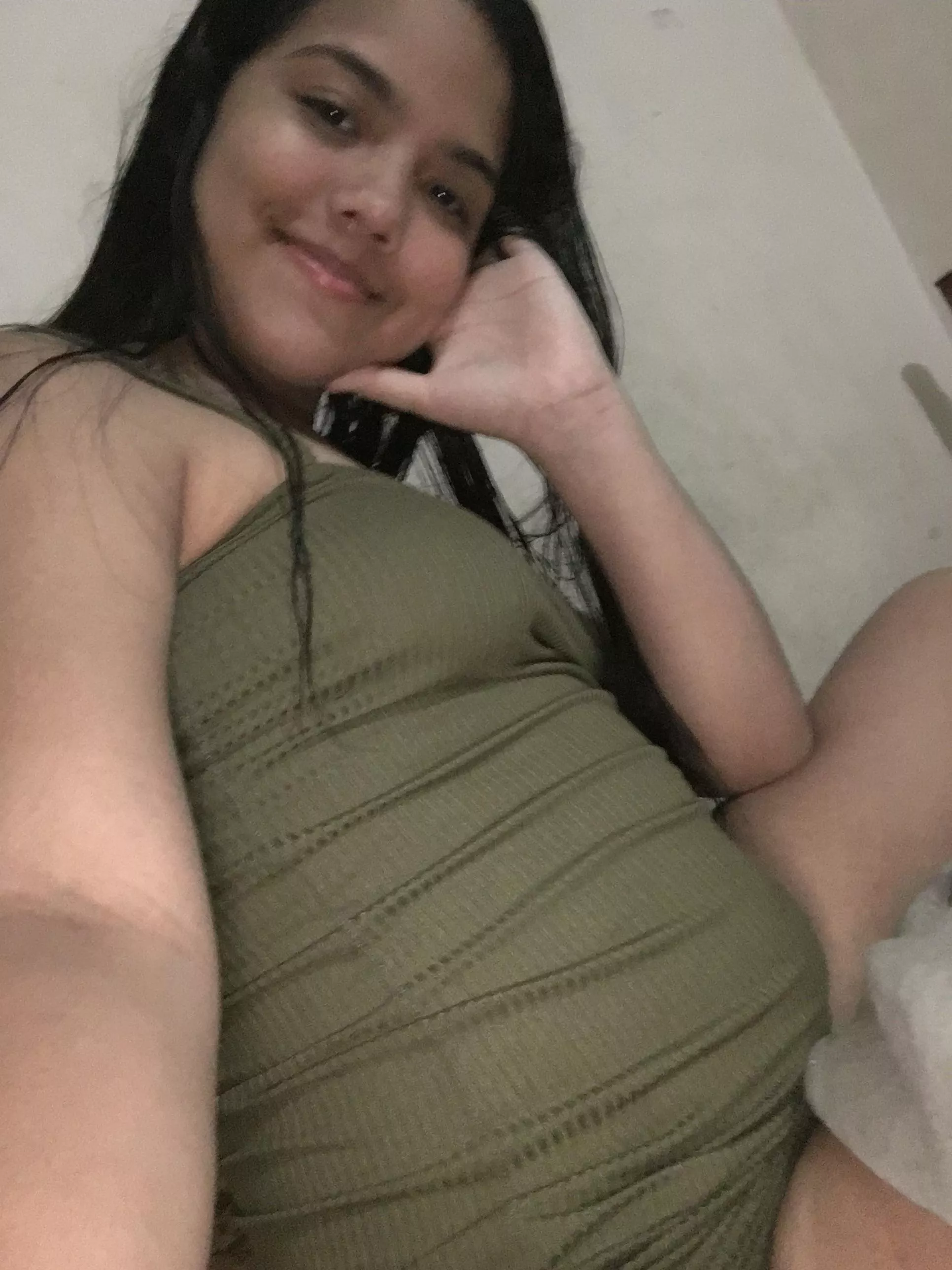 Hello everyone I am progressing little by little 🐖🐷 here I leave my kik gamezmichelle04 for those who want to help me my goal of 100 pounds