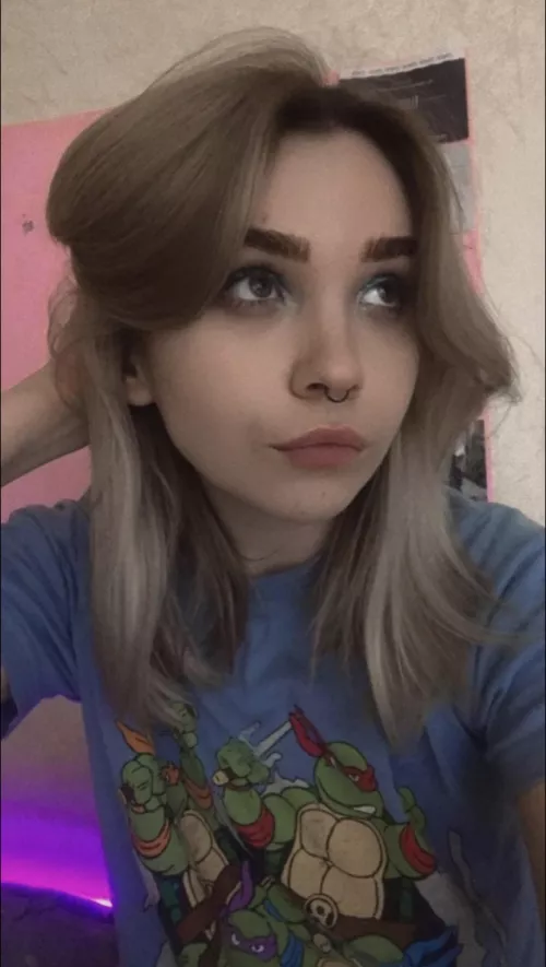 Hello )) from 1 to 10 how can u rate me ?)